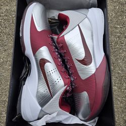 Nike Kobe 5 Protro Lower Merion Aces Away 7, 7.5, 8, 8.5, 9, 9.5, 10, 10.5, 11, 11.5, 12, 13, 14, 15, 16
