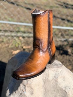 Bota de cuero