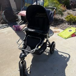 Bob single stroller with extras