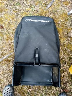 Grass Clippings Attachment Bag for a Troy-Bilt Gas Lawn Mower