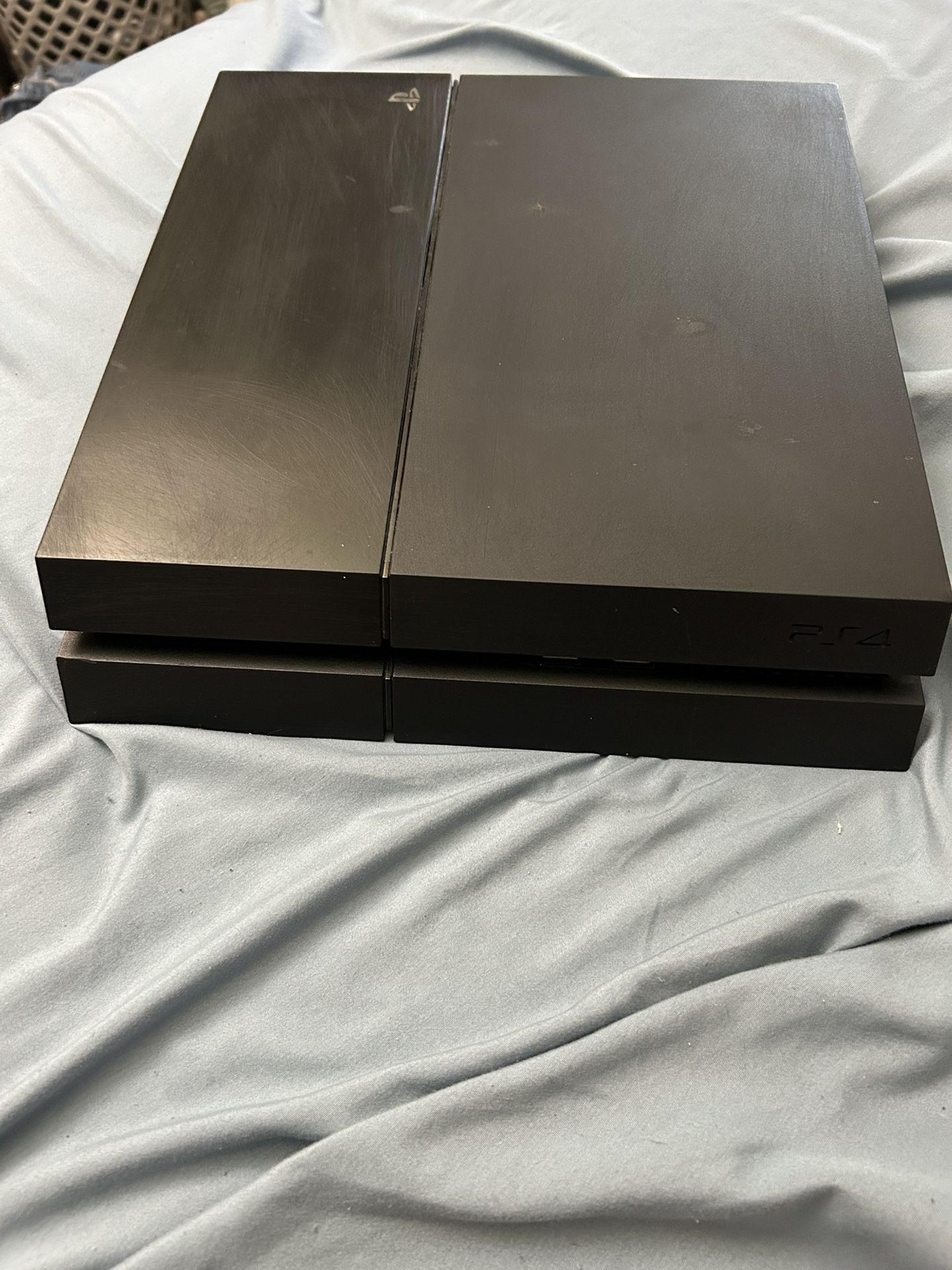PS4