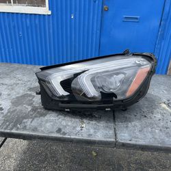2020-2022 Mercedes Benz X167 GLE450 Left LED Headlight 1(contact info removed)05 With Ballast