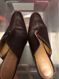 Unisa brown heels