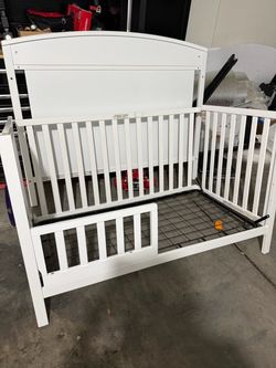 Convertible Crib