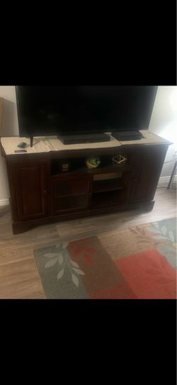 Tv stand