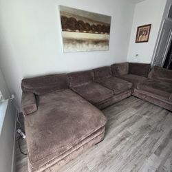 Brown Sectional 