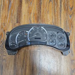 Escalade Instrument Cluster Chrome From 05