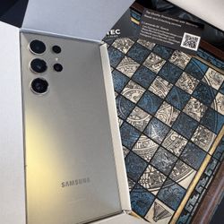 Samsung Galaxy S24 Ultra 256GB Unlocked