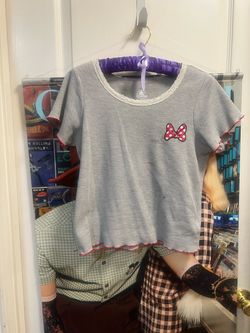 Disney Minnie Mouse Bow Graphic Gray Waffle Knit Lace Trim Crop Top Shirt XL