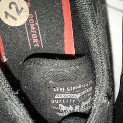 Levi Strauss Comfort Shoes