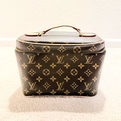 Large cosmetic bag