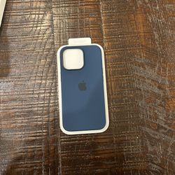 Apple iPhone 13 Pro Silicone Case with MagSafe - Abyss Blue  Thumbnail