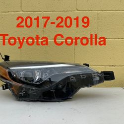 2017-2019 Toyota Corolla Headlight OEM 