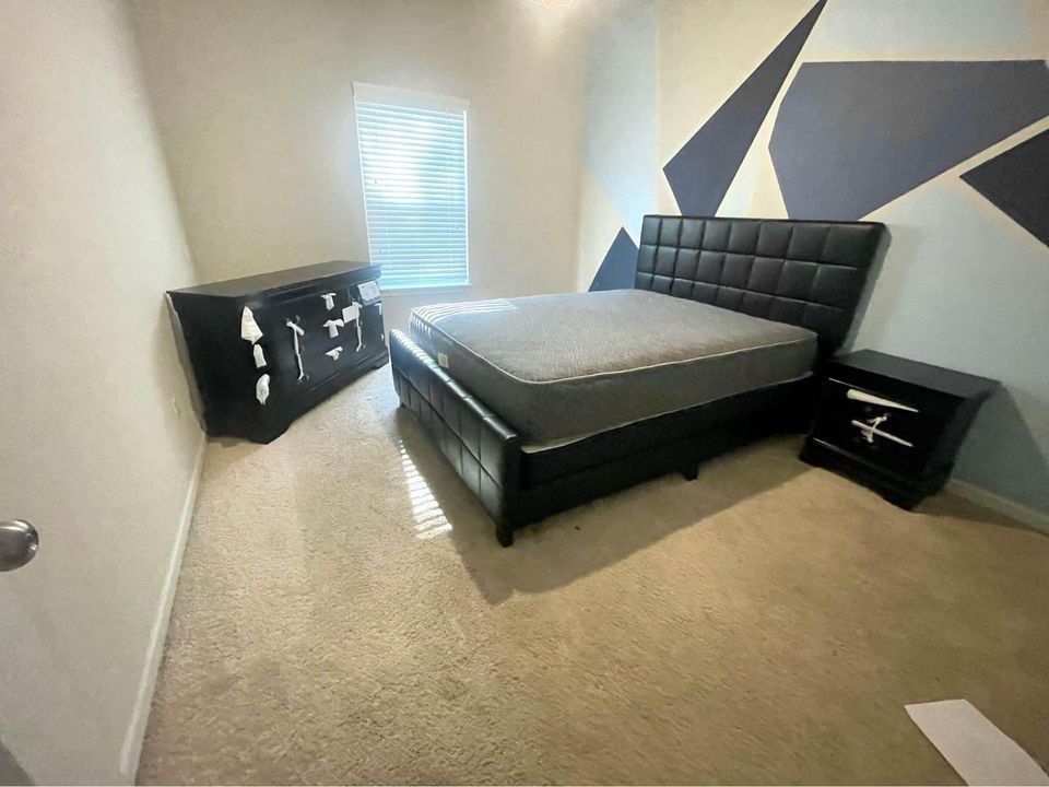 BRAND NEW BLACK KING BED WITH MATTRESS & BOX $575!! QUEEN SIZE $525!!