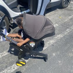 donna car seat & stroller , Base included 