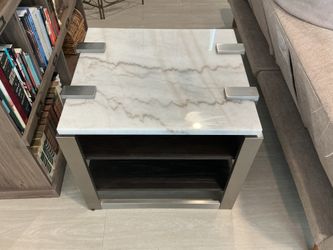 End Table Side Table Living room table with marble top & shelves refurbished