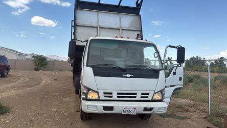 GMC 2006 DUMPE CAJA D 16 PIES D LARGO