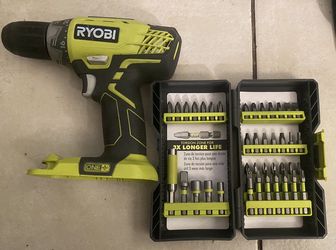 Ryobi ONE+ P208B 1/2 In Cordless Drill w/Bit Set