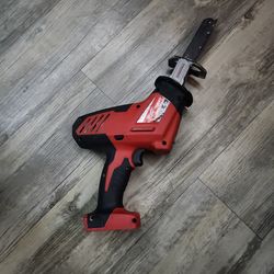 Milwaukee M18 HACKZALL