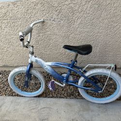 Kids Bike – Blue Snowflake Theme – Good Condition