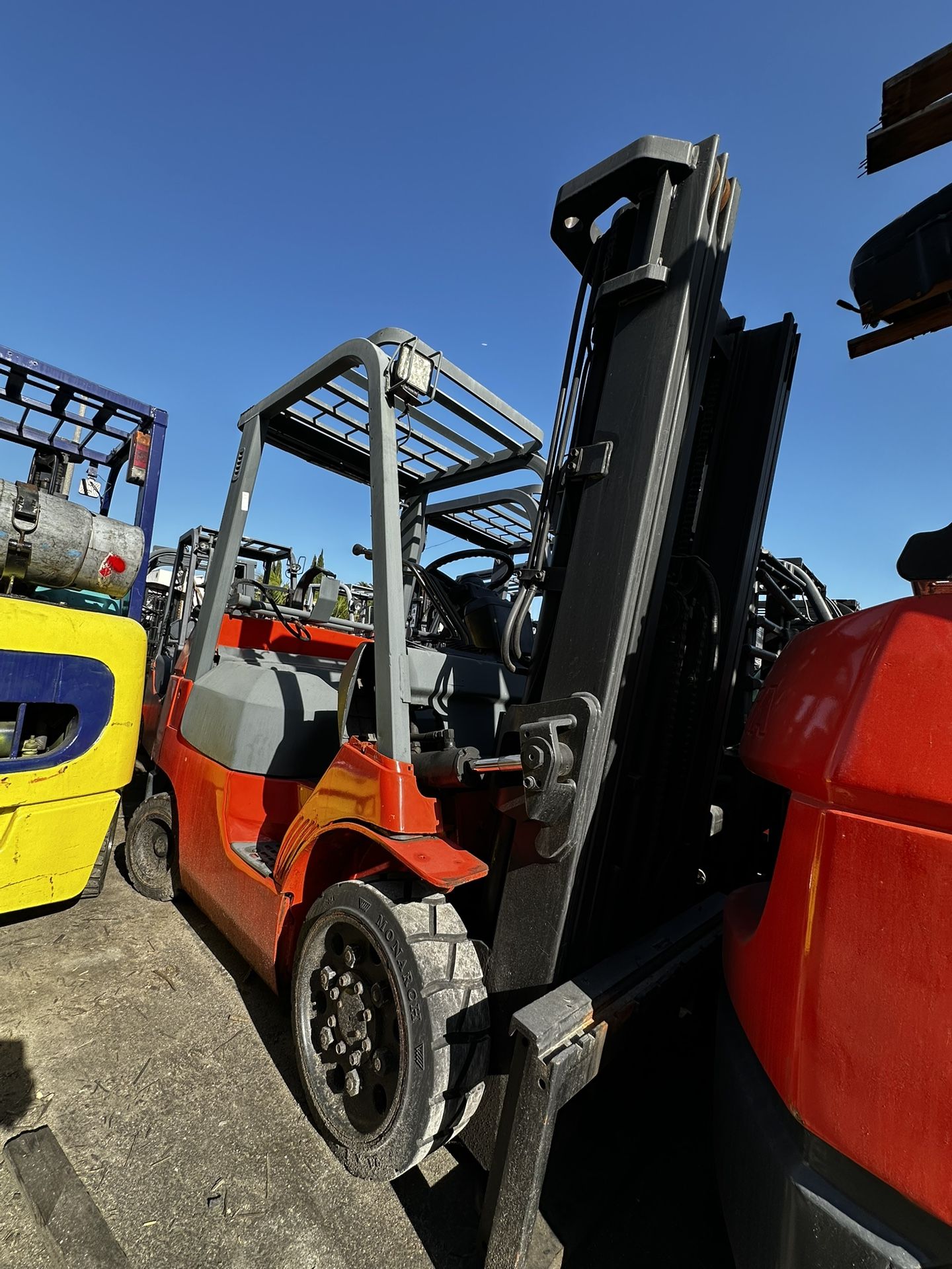 Toyota Forklift For Sale! 3 Stage Sideshift 5000 Lbs Capacity