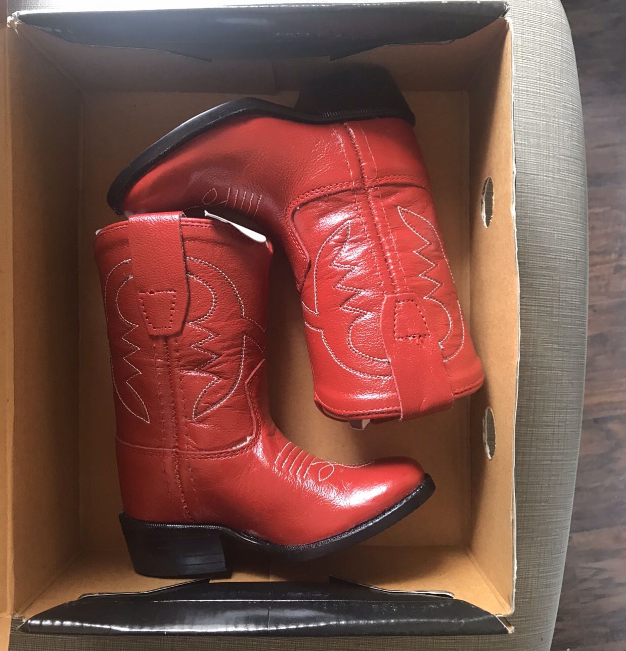 Toddler brand new red boots cowgirl cowboy size 4