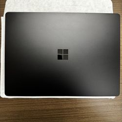 Microsoft Surface Laptop 5