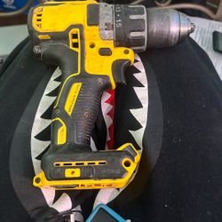 Dewalt 1/2 20v Xr Brushless Hammer Drill