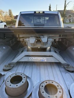 B&W Companion 5th wheel hitch for Ram Puck System