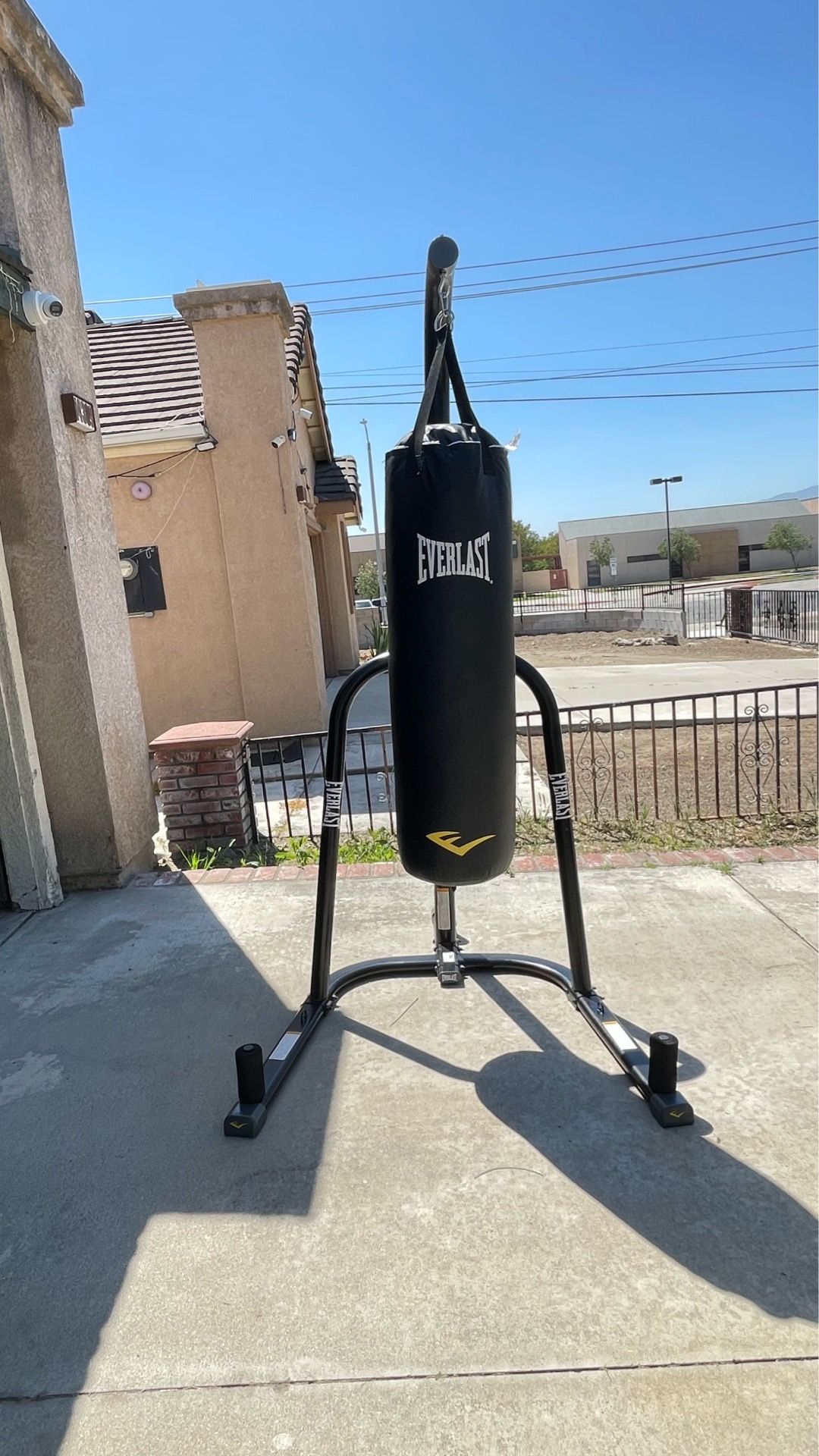 Everlast punching bag and stand