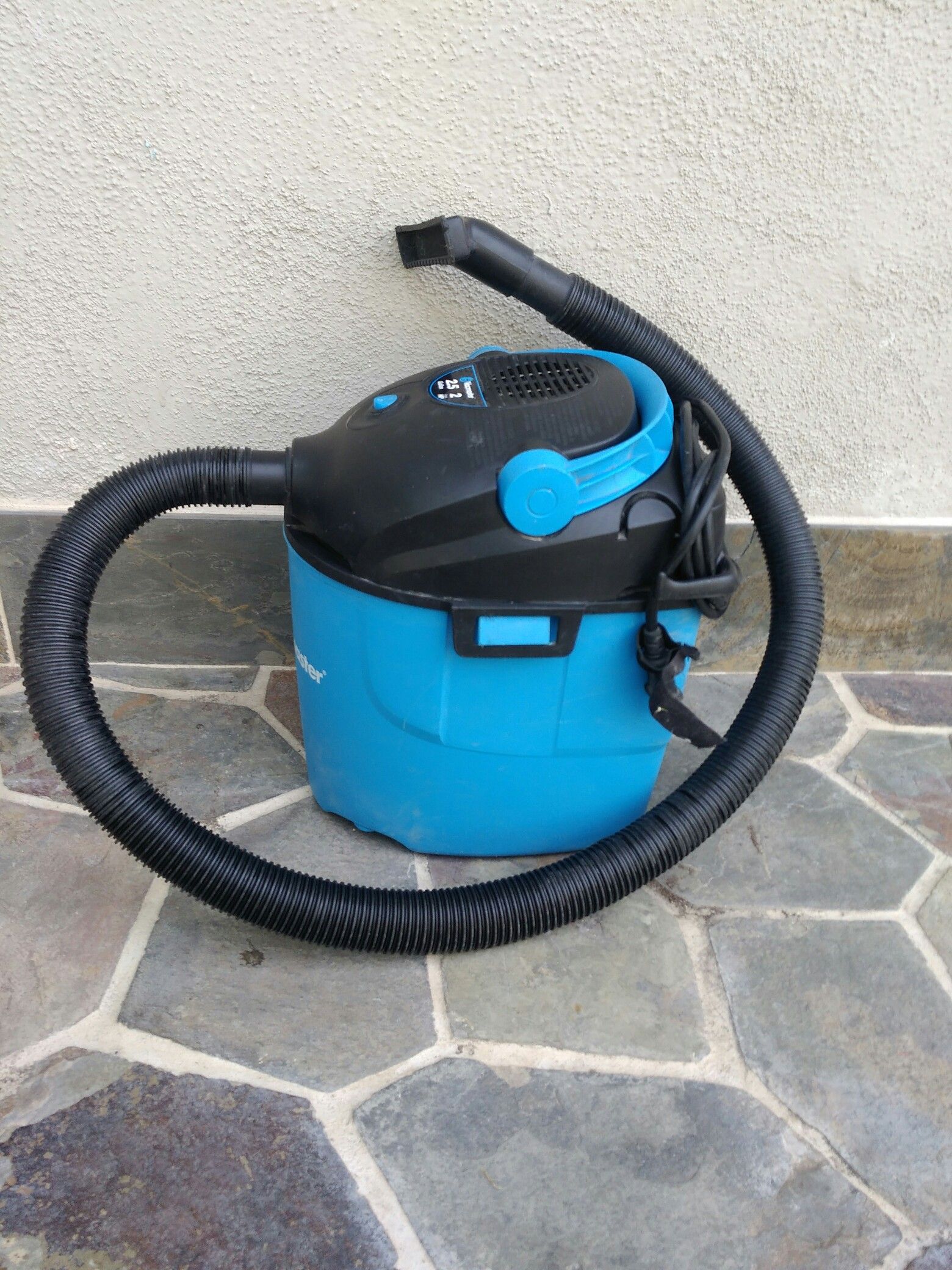 Wet/dry vaccuim