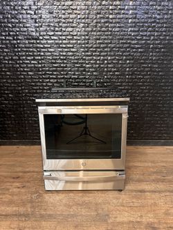 GE INDUCTION RANGE w/WARRANTY! R3498A