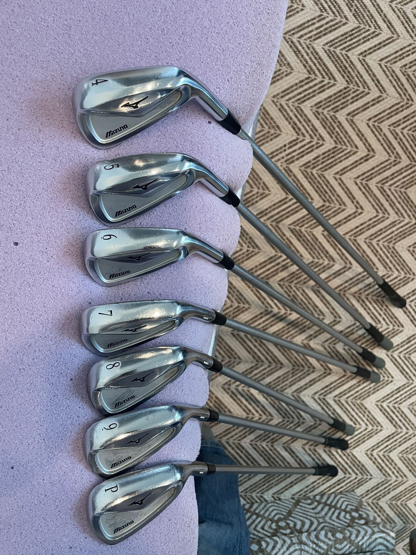 Mizuno MP 23