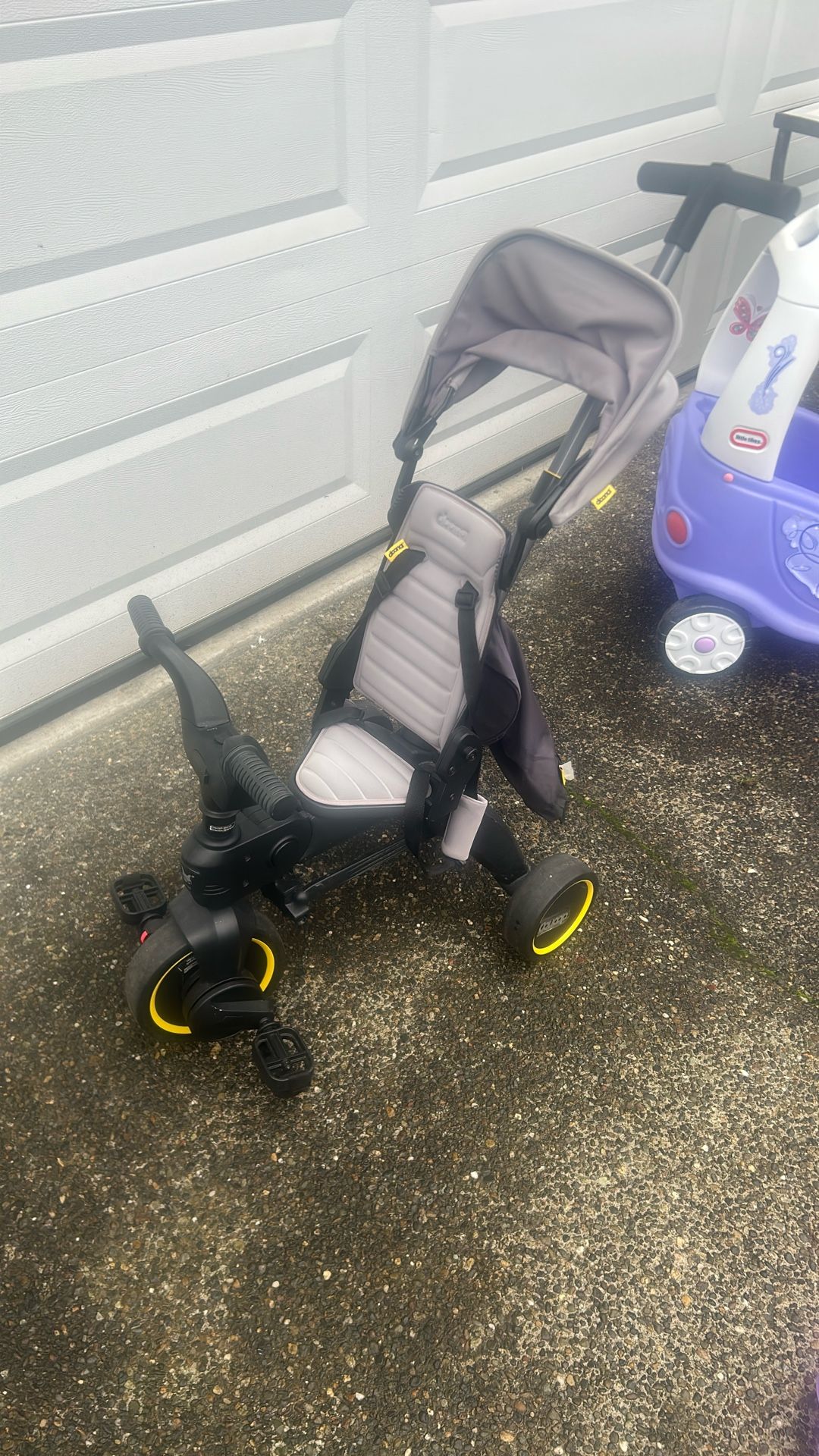 Doona Trike With Handle