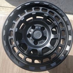 (1) 16in Black Rhino Wheel Chamber