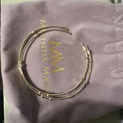 Earring 
