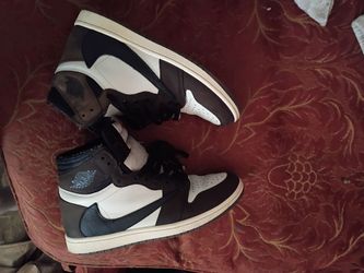 🔥🔥 Travis Scott Jordan 1z🔥🔥