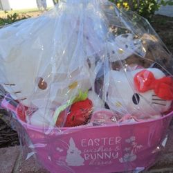 Easter Baskets And Totes