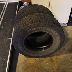 Set Of 2 Pirelli Scorpion 265/75/R16 Tires