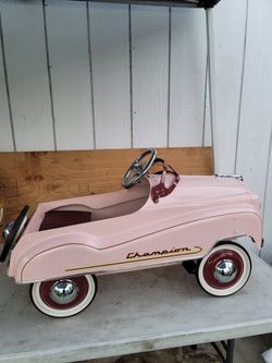 Champion Metal Car