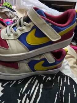 Girls shoes