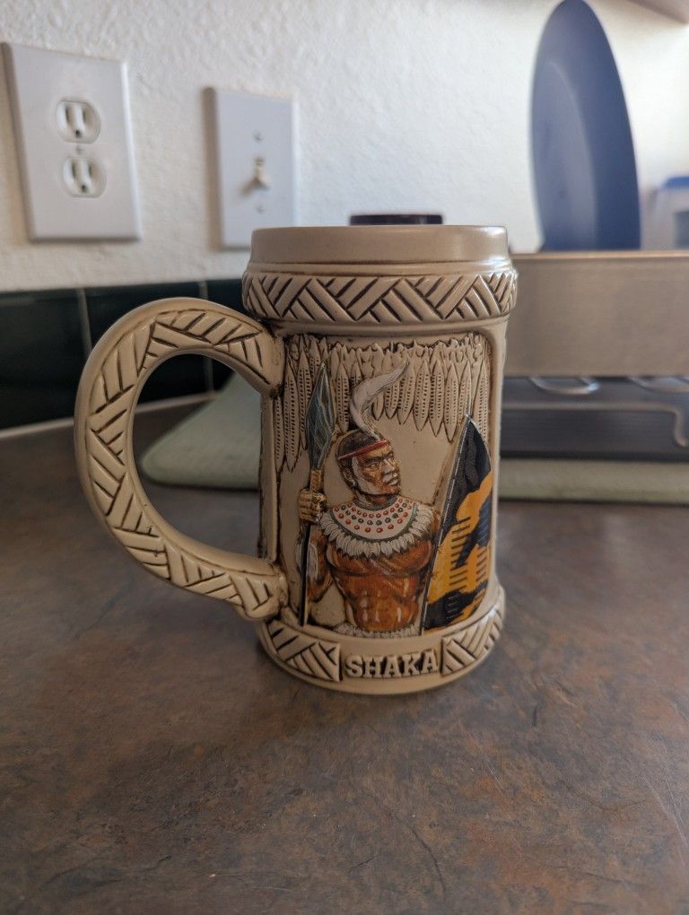 #J4 Avon 1997 Collectible Stein from the "Great Kings of Africa" series