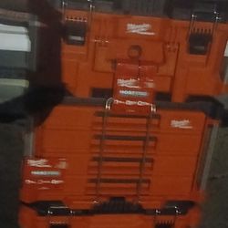 22 In Packout Bundle