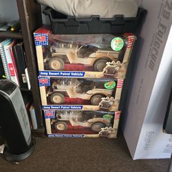 Vintage 1998 GI JOE Jeep Desert Patrol Jeep for 12 Inch FIGURES