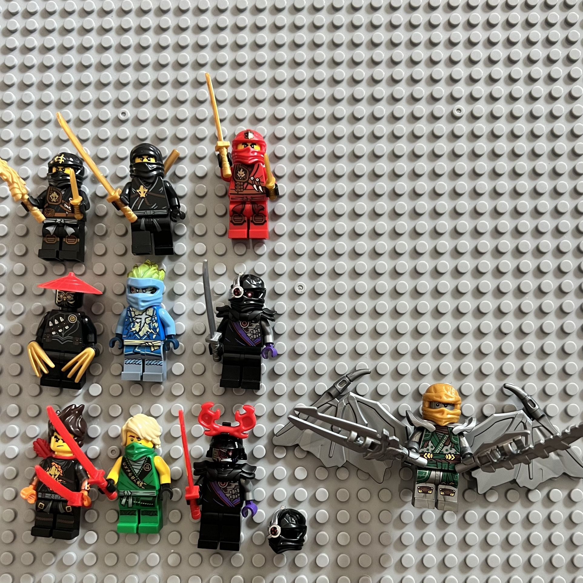 10 Lego Ninjago Minifigures
