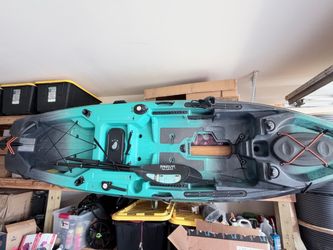 Old town pedal kayak with kart