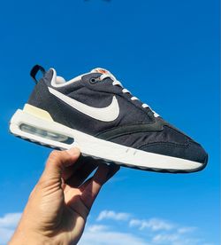 Nike Air Max Dawn "Black/Summit White"