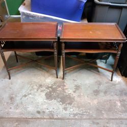 Set Of 2 Vintage Or Antique Side Tables
