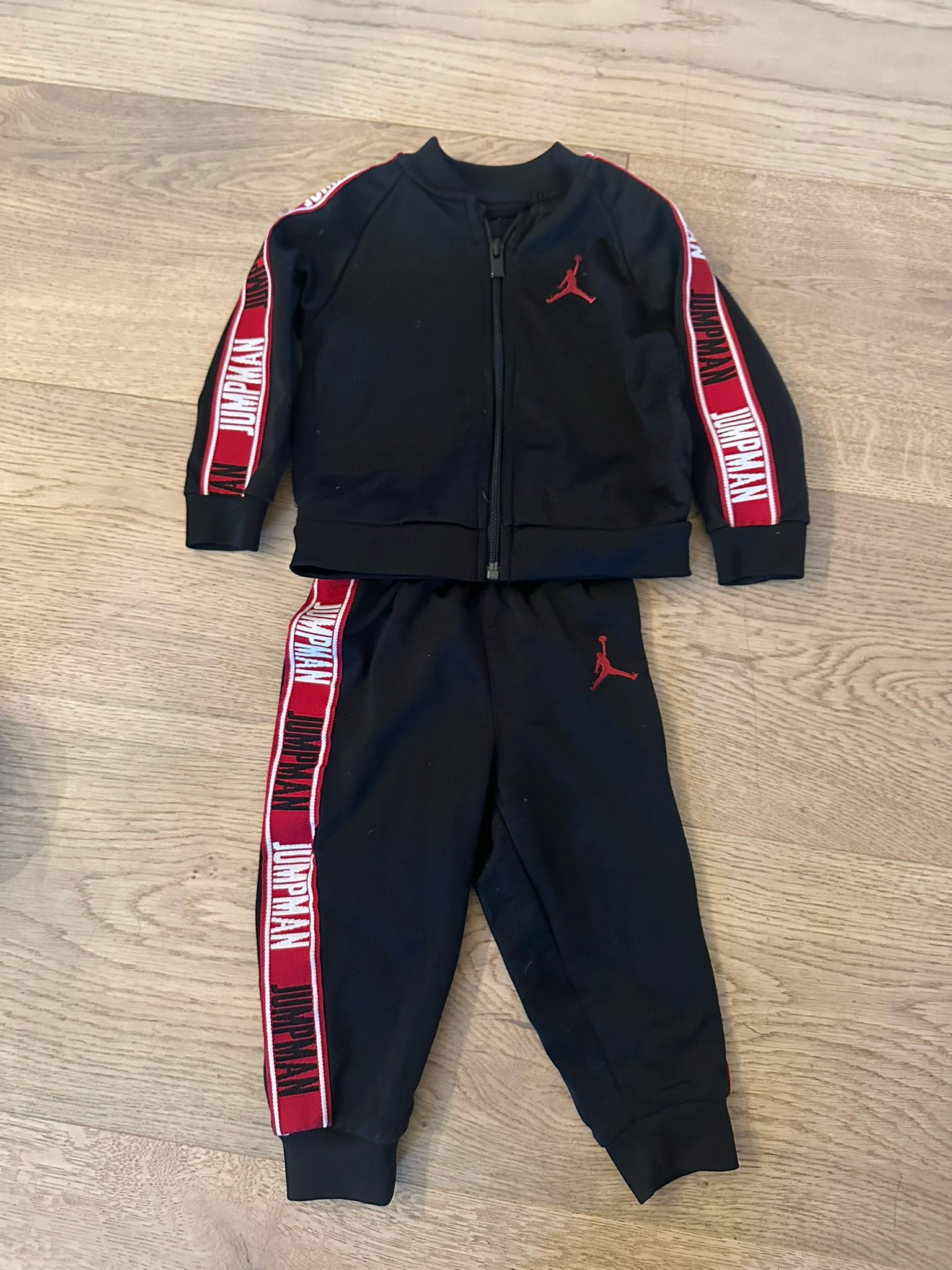 Nike Jordan Track Suit (12-24mo)