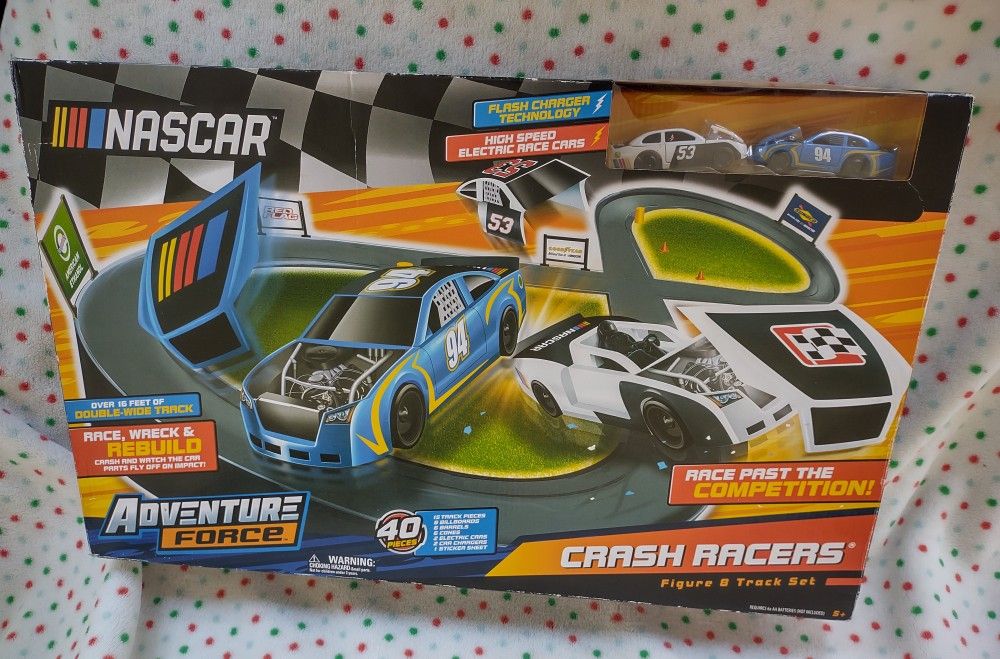 Adventure Force Crash Racers Figure 8 Circuit, Motorized Vehicle Playset, Children Ages 5+